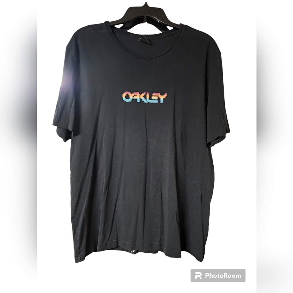 Oakley shirt